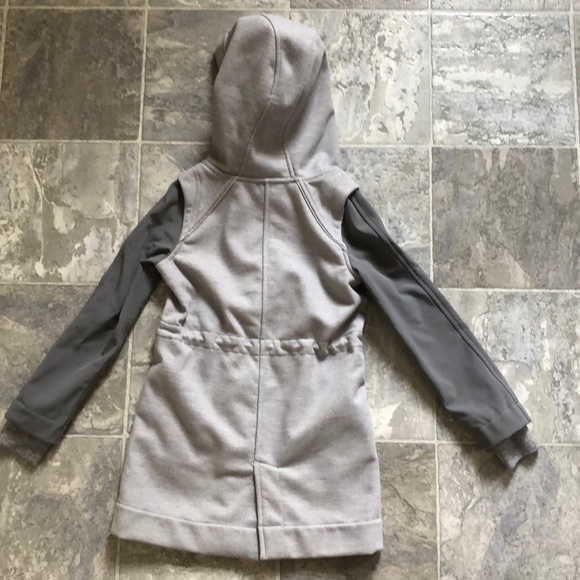 Ivivva girls - size 6 - hip grey spring fall coat - Picture 2 of 7